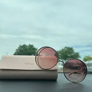 Chloe | Accessories | Chlo 6mm Round Oversized Sunglasses  display picture 3